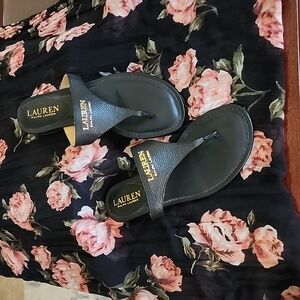Ralph Lauren black leather thong sandles. NWOT